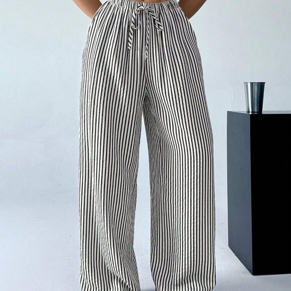 Black And White Casual Women's Striped & Printed Long Pants - Picture 2 of 5